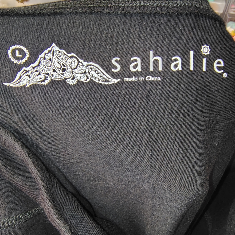 Sahalie Black Skirt
